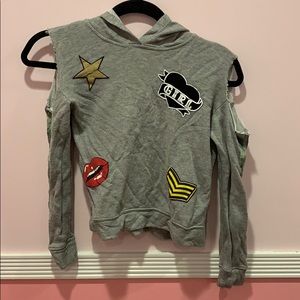 Girls open shoulder top